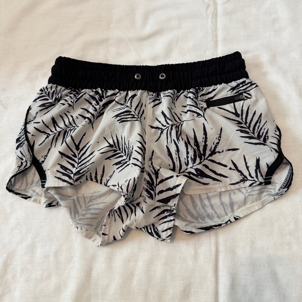 Vuori Women's Black and White Palm Print Athletic Shorts